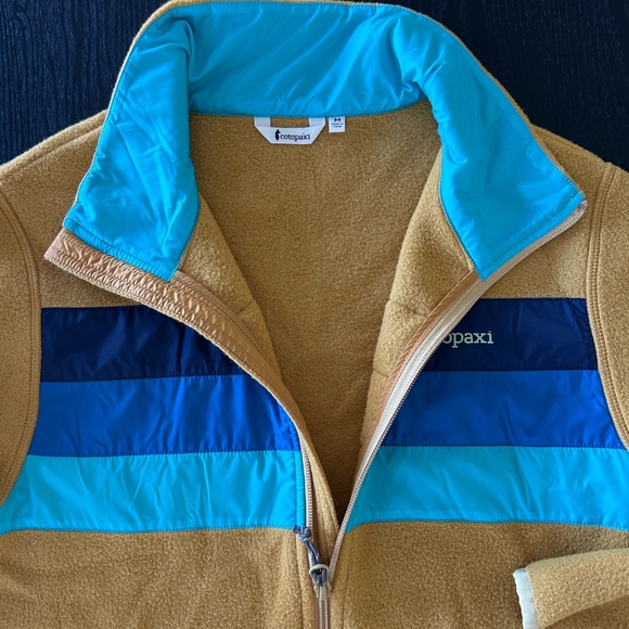 Mint condition Cotopaxi Mustard Fleece Jacket with Blue Stripes - Picture 3 of 7